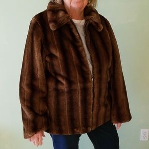 St john reversible faux fur